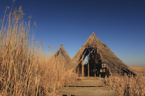 Huts on Neajlov